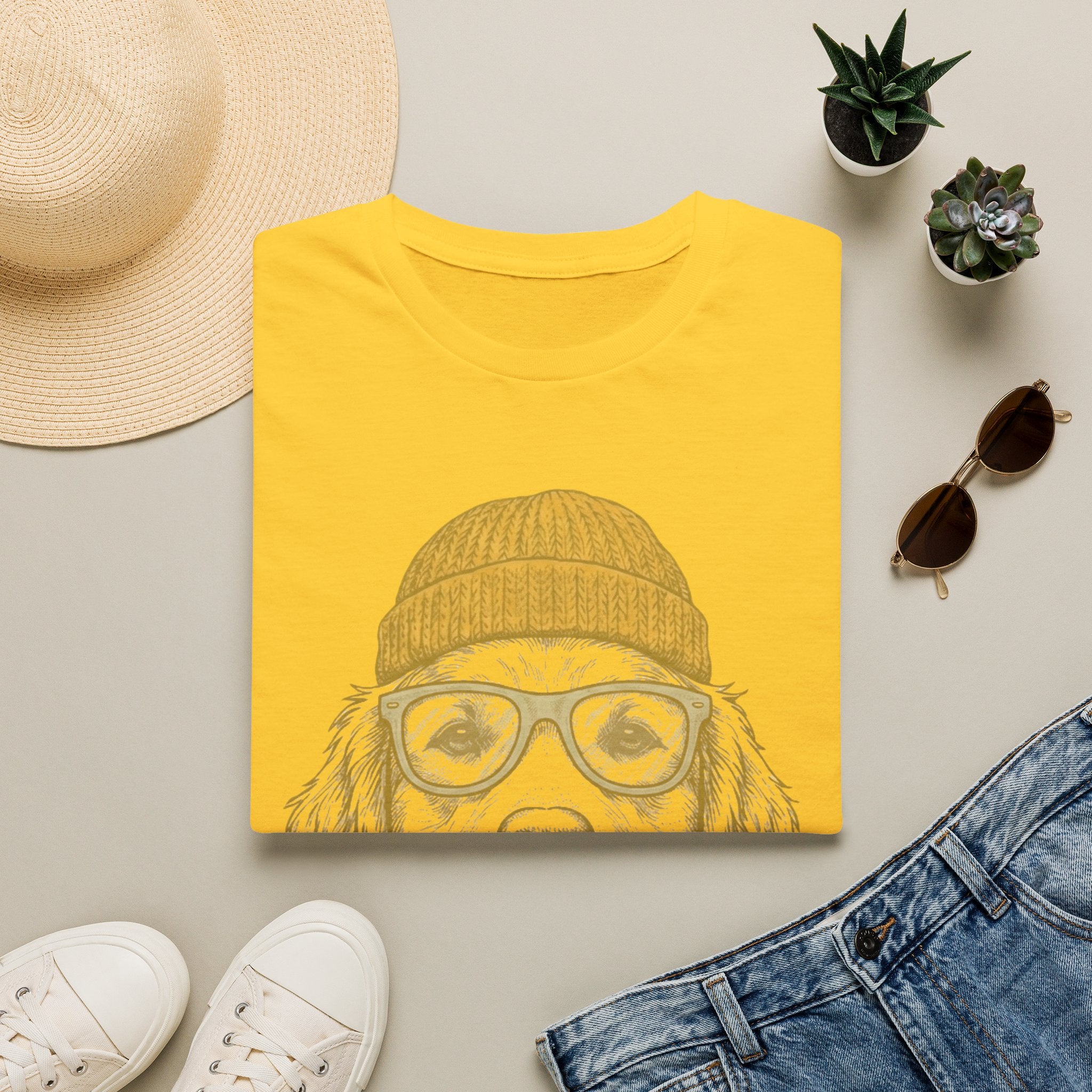 Golden Retriever The Lake Lover Tee
